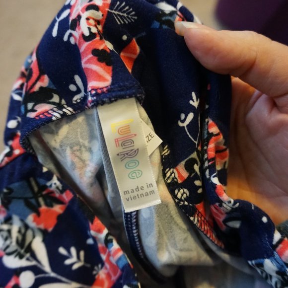 LuLaRoe Floral Patterned Leggings - Navy, Red, White - Picture 2 of 7